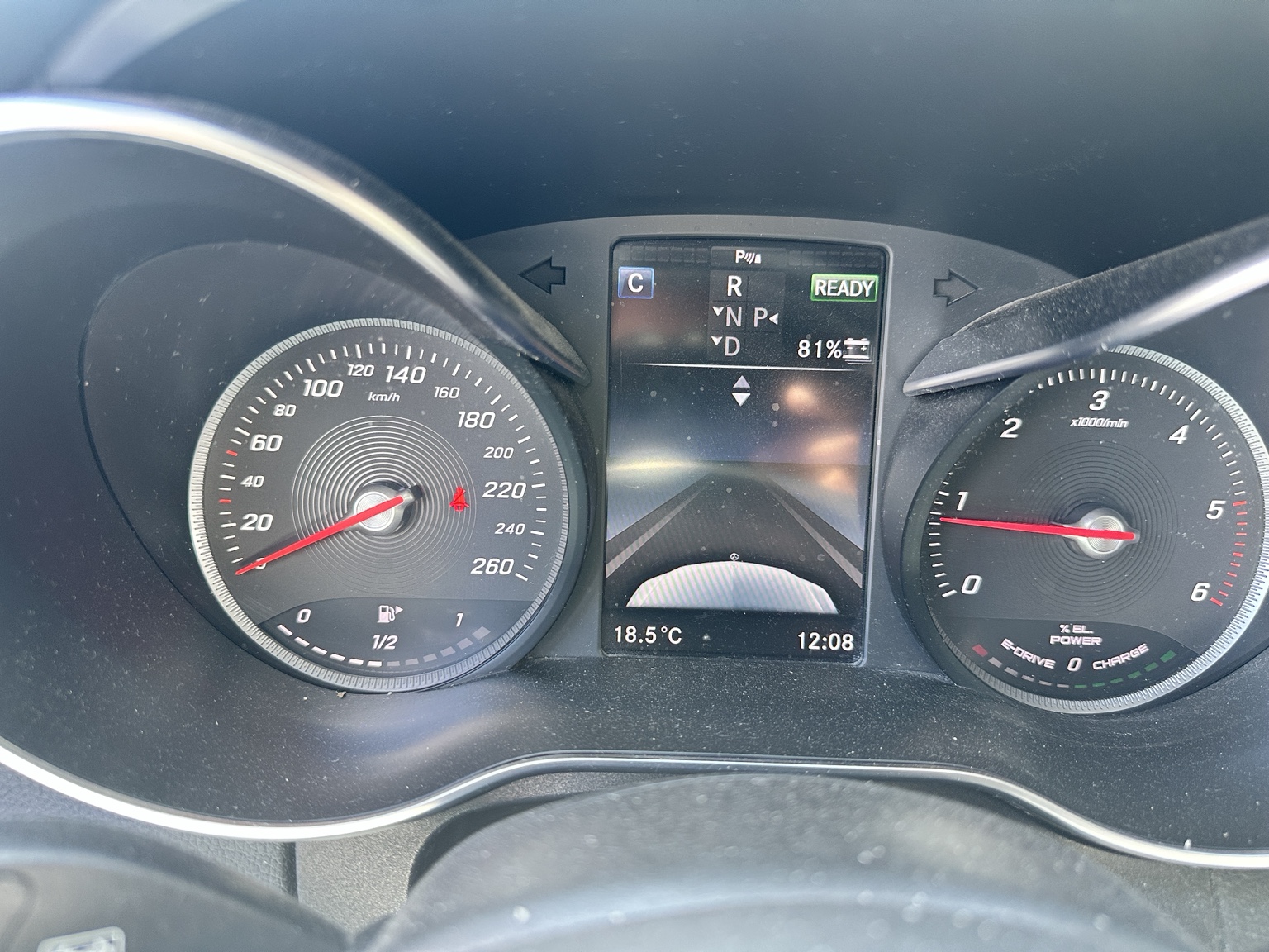 MERCEDES-BENZ C 300h AMG LINE foto 8